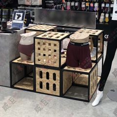 黑框造型積木格子陳列台