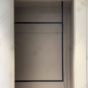 造型線條烤漆黑吊桿