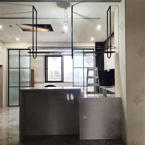 長型造型黑框圓弧吊杯架