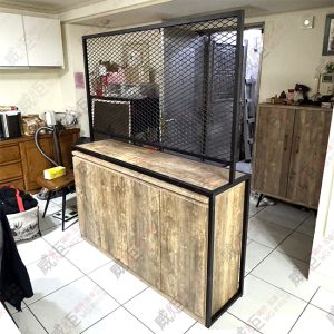 造型黑框菱格網木底櫃陳列架