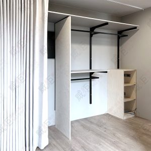 沖孔柱壁柱陳列架W21/住家更衣間
